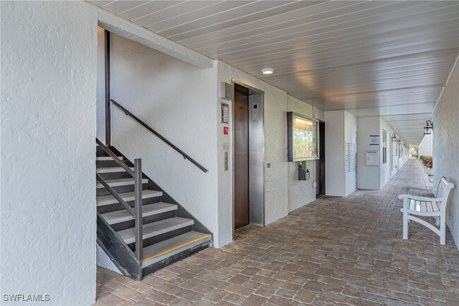 Building Photo - 1747 Pebble Beach Dr