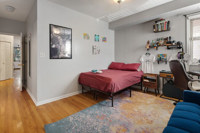 Building Photo - 1522 N Bosworth Ave