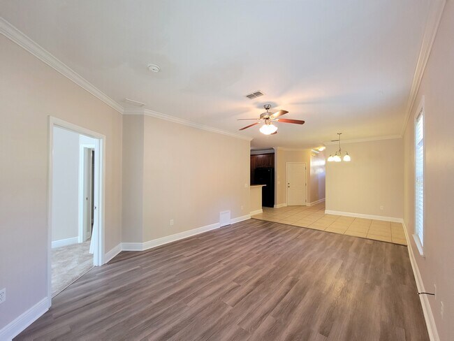 Building Photo - 1575 Paul Russell Rd