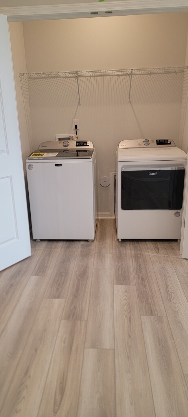 Building Photo - 4455 Reed Crk Dr