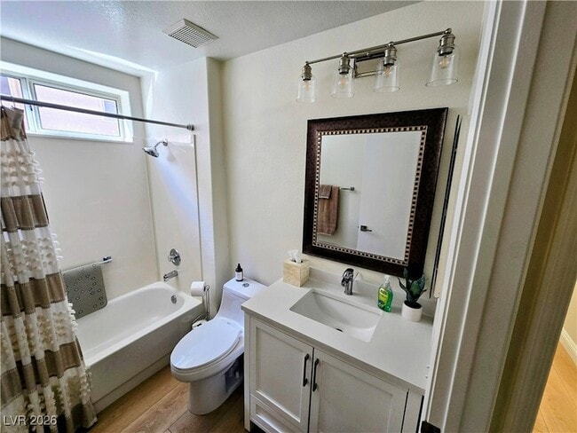 Building Photo - 10105 Hunter Springs Dr