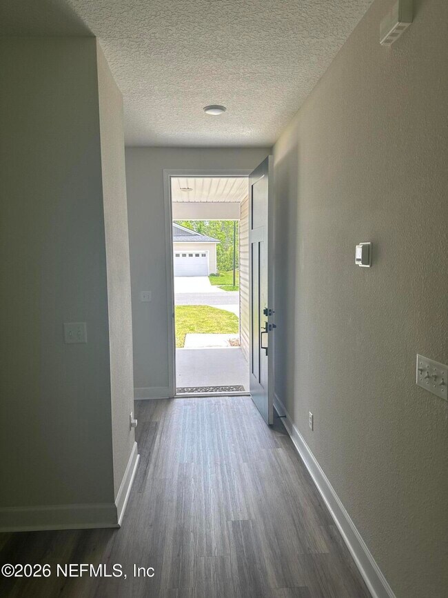 Building Photo - 11561 Admiral Cv Dr