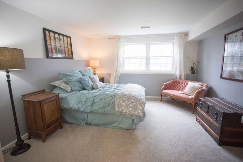 Building Photo - 7125 Hanks Pl