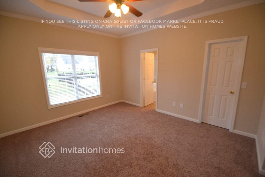 Building Photo - 2014 Santenay Dr S W