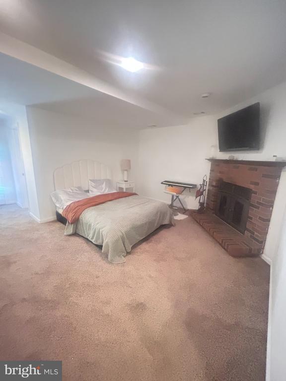 Building Photo - 5664 Cabells Mill Ct
