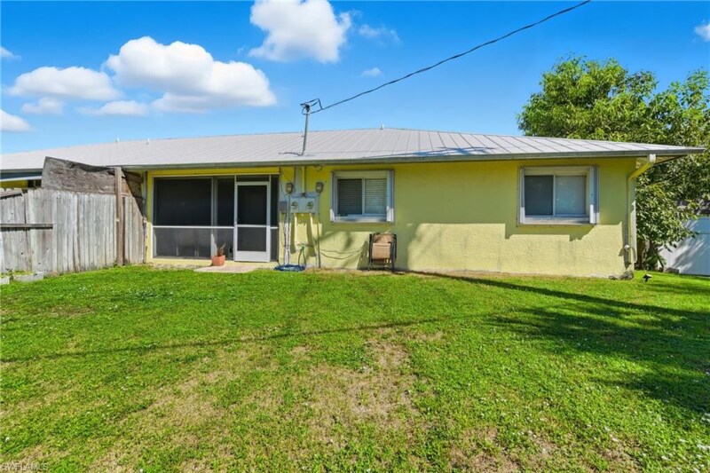 Building Photo - 1000 S Alhambra Cir