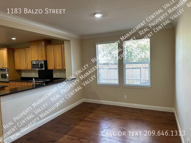 Building Photo - Manteca 4 Bedroom 3 Bathroom Single Story ...