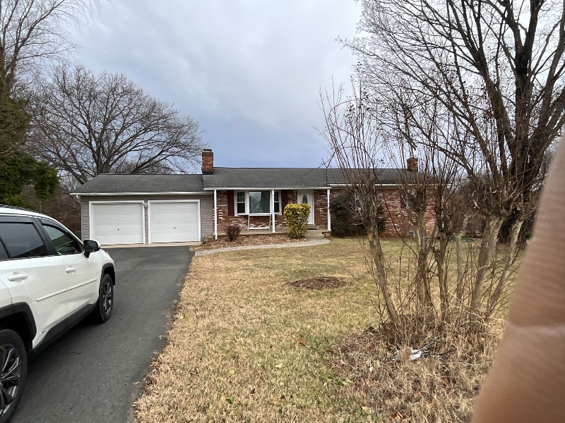 Building Photo - 5078 Broad Run Church Rd