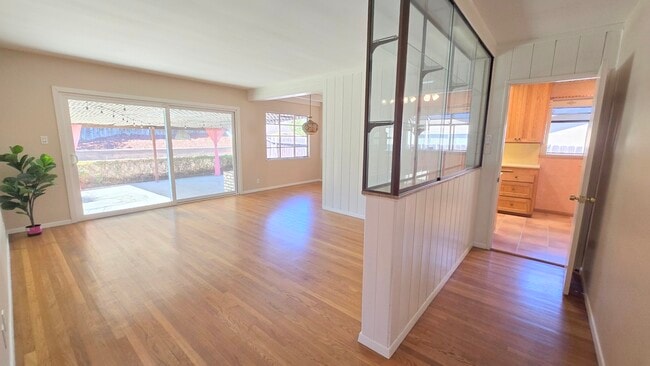 Building Photo - 14555 Figueras Rd