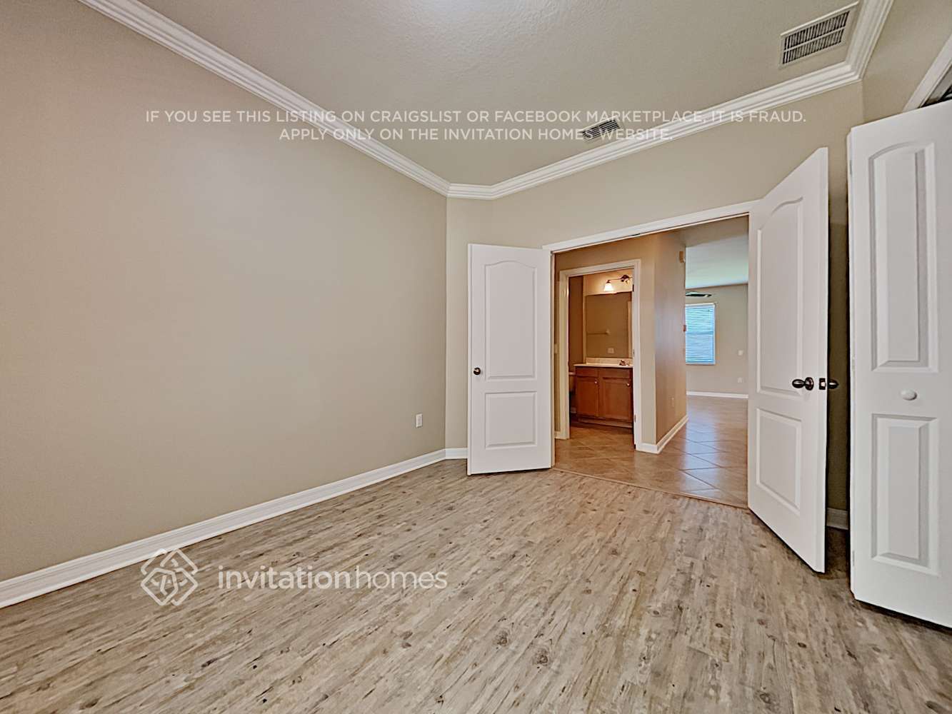Building Photo - 325 Mirasol Ln