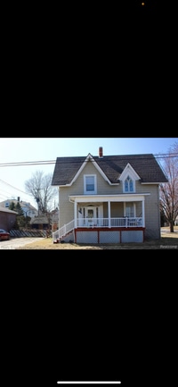 Building Photo - GW3