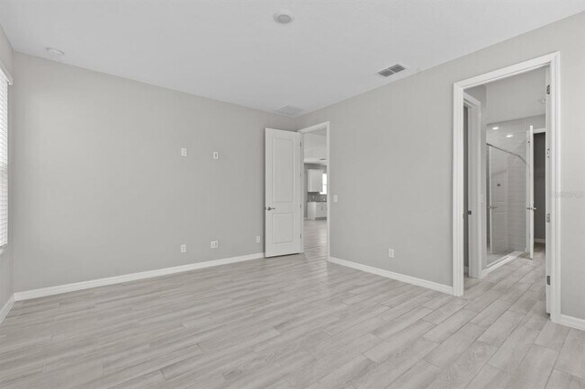 Building Photo - 6544 Barnstorm Wy