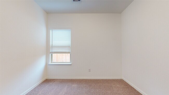 Building Photo - 31227 Conover Dr