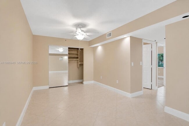 Building Photo - 12547 Imperial Isle Dr