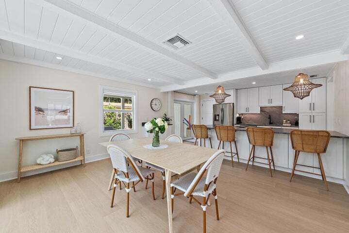 Building Photo - 1604 Seabrook Rd