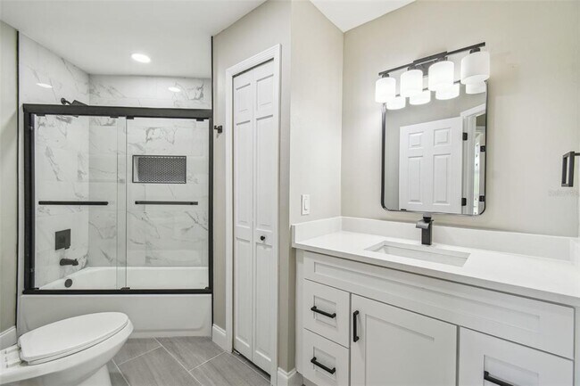 Building Photo - 1317 Ravida Woods Dr