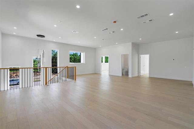 Building Photo - 3813 Cortez Dr