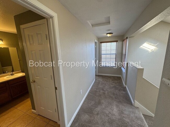 Building Photo - 4260 Mina Way