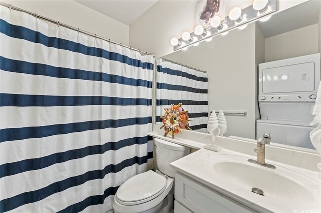 Building Photo - 91-271 Hanapouli Circle Unit 14