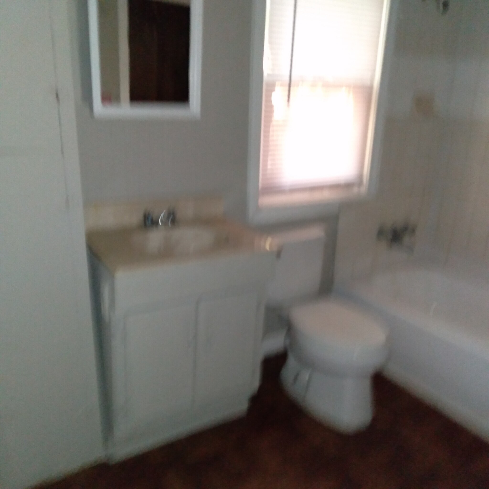 Building Photo - 2312 Ross Ave