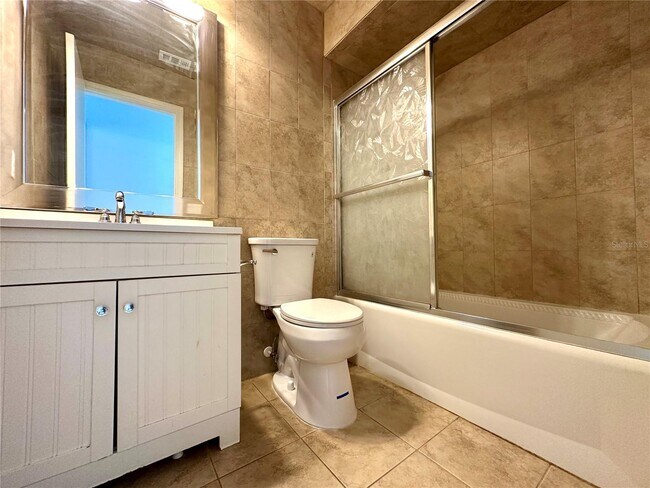 Building Photo - 244 Coralwood Ct