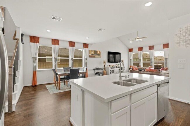 Building Photo - 7843 Wyndham Hbr Ct