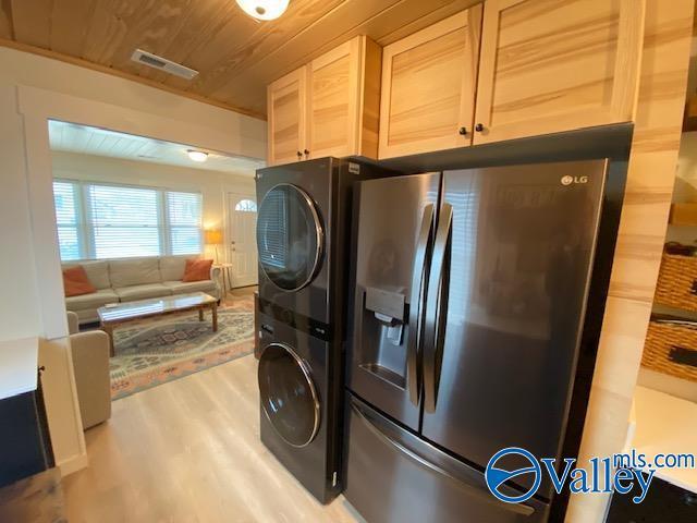 Building Photo - 1236 Oshaughnessy Ave NE