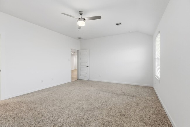 Building Photo - 31514 Avebury Lake Ln