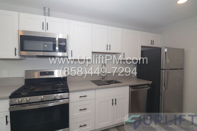 Building Photo - 4165 Wightman St