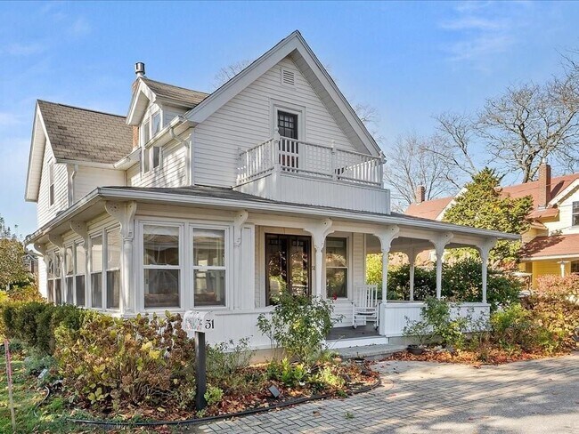 Building Photo - 51 Ninth Avenue