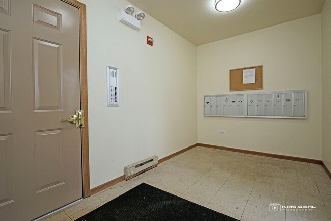 Building Photo - 1551 Crystal Rock Ct