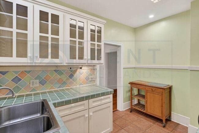 Building Photo - Find Your Home in Cayce