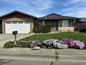 Building Photo - 254 De Soto Dr