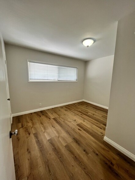 Building Photo - 134 Orange Grove Ave