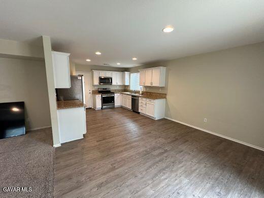 Building Photo - 3002 Jojoba Terrace