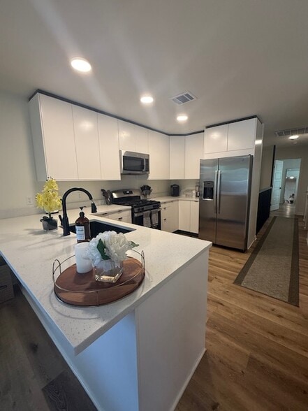 Building Photo - Magnolia Condominiums