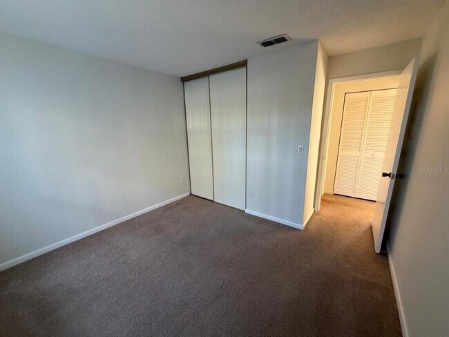 Building Photo - 6334 Spring Flower Dr