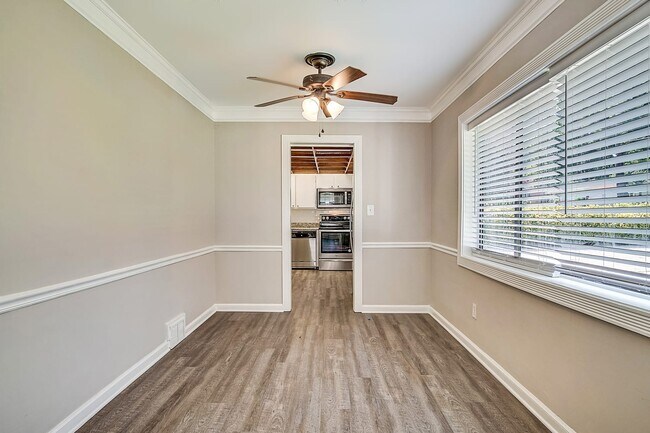 Building Photo - 3440 Lark Ln