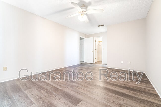 Building Photo - 1611 High Point Ct SW