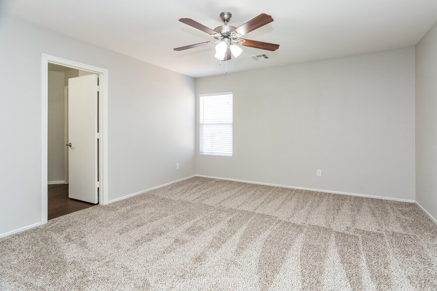 Building Photo - 8417 Warthen Meadows St