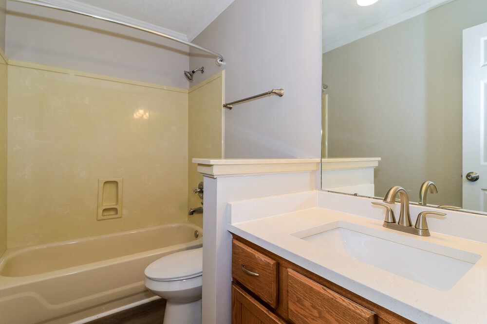 Building Photo - 436 Bruins Trce