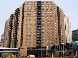Building - 121 Washington Ave S