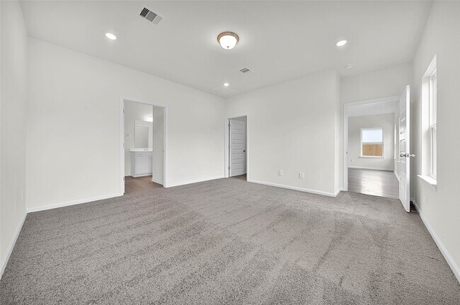 Building Photo - 16478 Branchers Dr