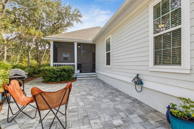 Building Photo - 1539 Coastal Oaks Dr