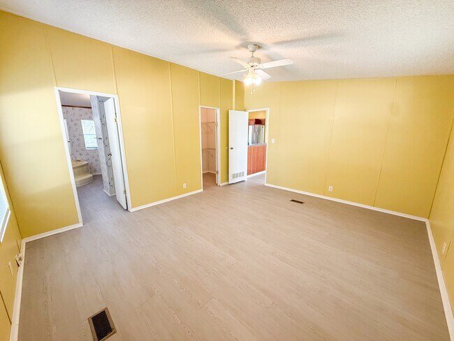 Building Photo - 4506 Legend Falls