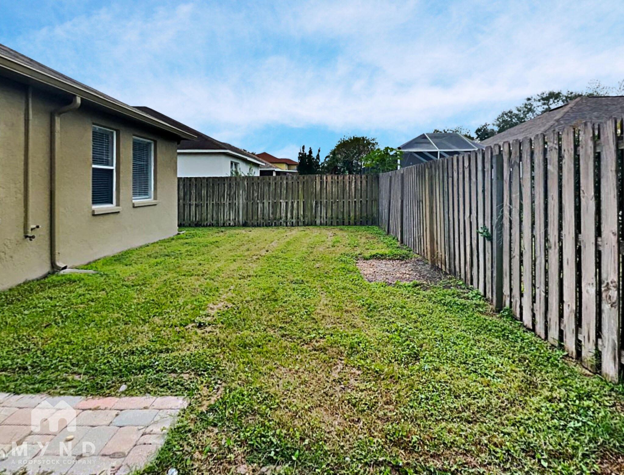 Building Photo - 1625 Wakefield Dr