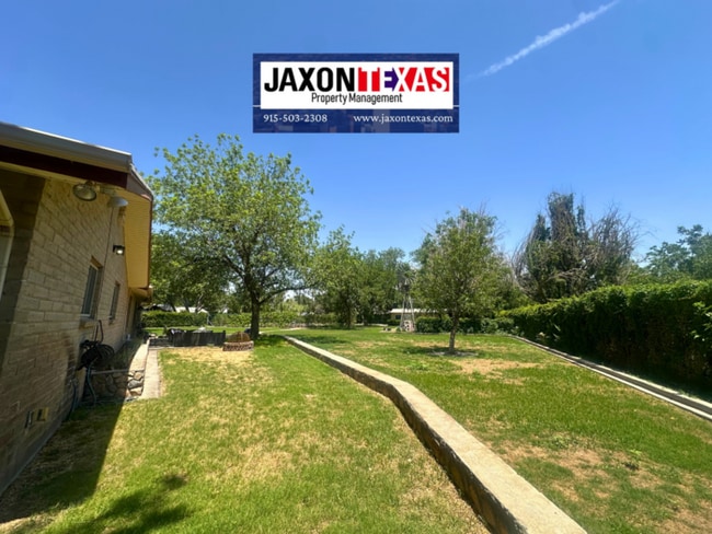 Building Photo - 1067 Villa Linda Way
