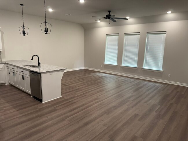 Building Photo - 1416 Page Vly Cir
