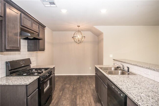 Building Photo - 8800 SW 45th Terrace