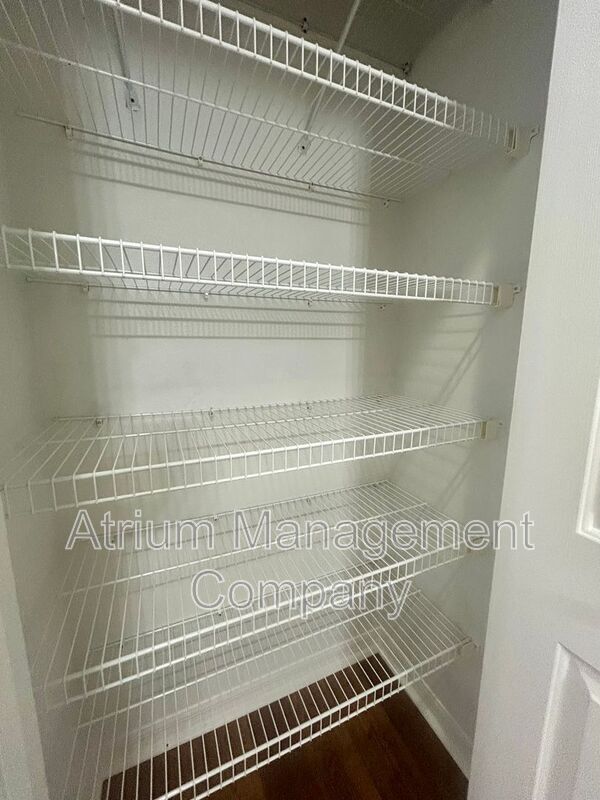 Building Photo - 12805 Avelar Manor Pl